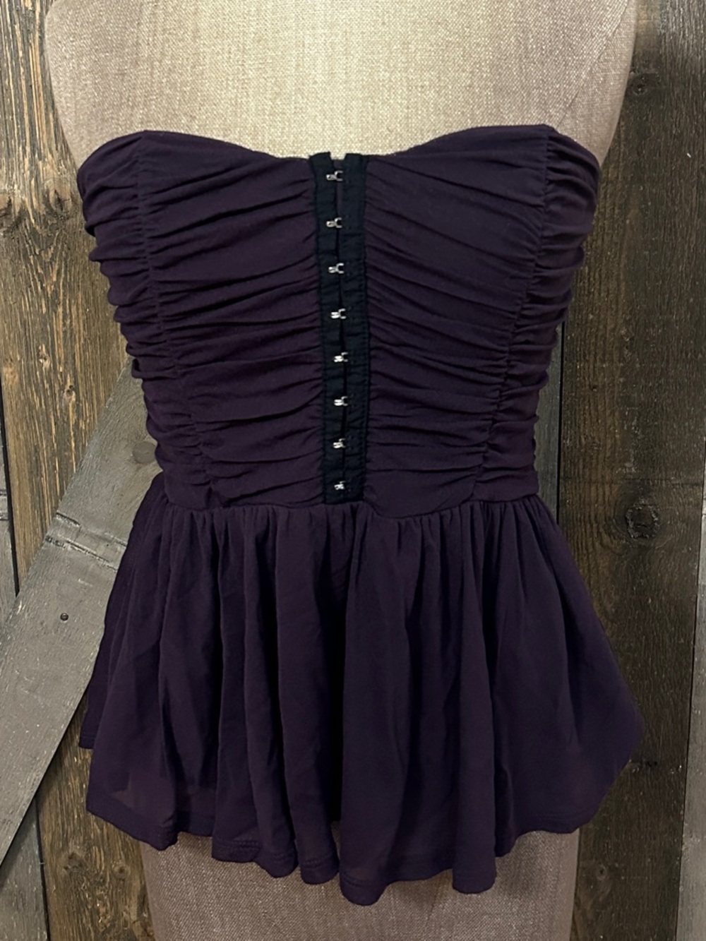 Y2K Whimsigoth Witchy Deep Purple Dark Romantic Ruched Strapless Corset Top Med